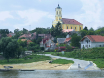 Uferlandschaft in Ungarn