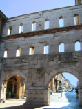 Porta dei Borsari